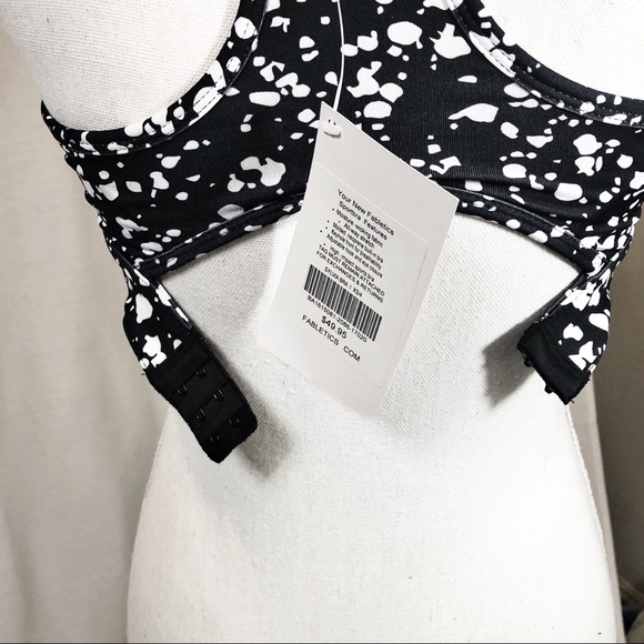 NWT Fabletics Sylvia Bra - Picture 2 of 8